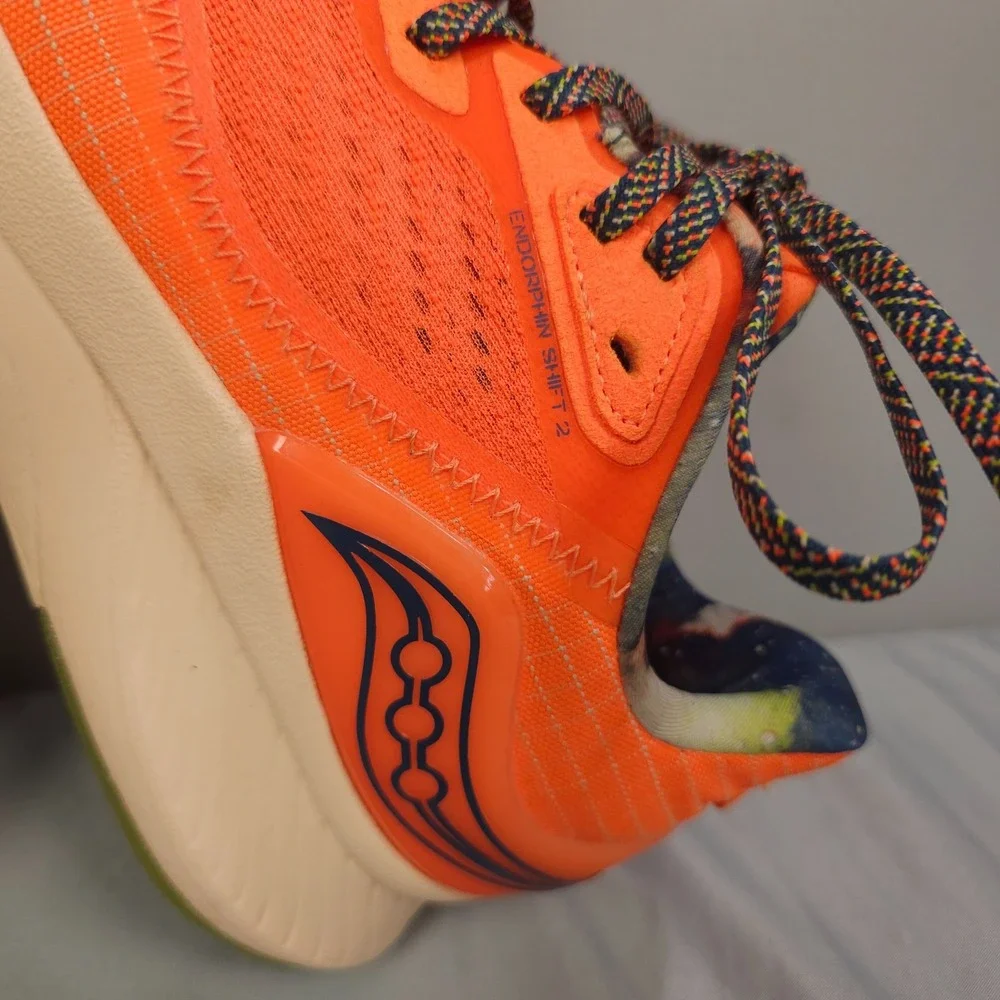 Saucony Endorphin Shift 2 Shoes Women Size 9.5 Orange Running Sneaker